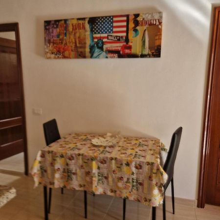 Habitacion Matrimonial Privada Con Areas Compartidas La Laguna  Exteriör bild
