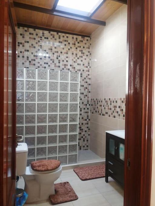 Habitacion Matrimonial Privada Con Areas Compartidas La Laguna  Exteriör bild