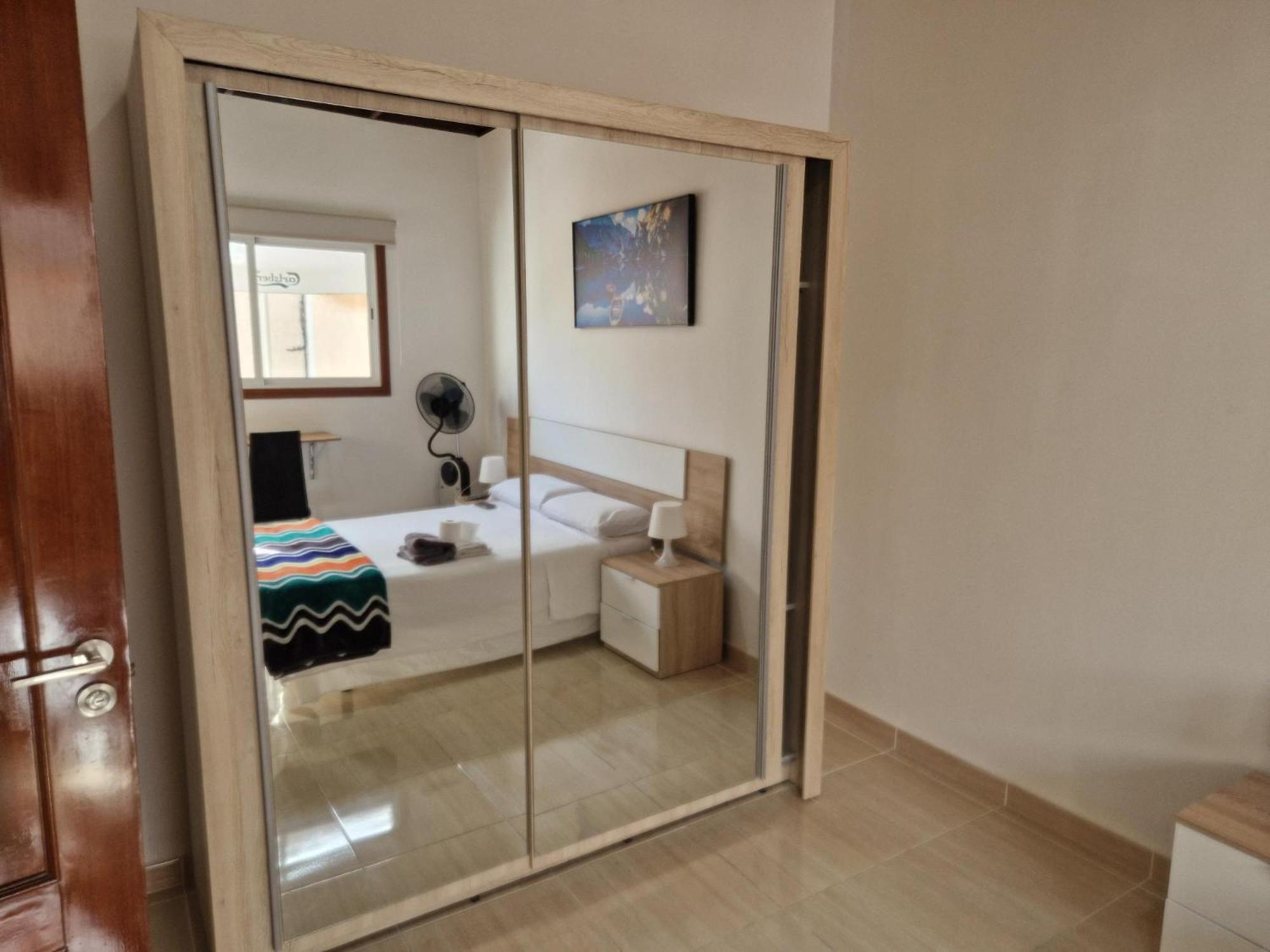 Habitacion Matrimonial Privada Con Areas Compartidas La Laguna  Exteriör bild